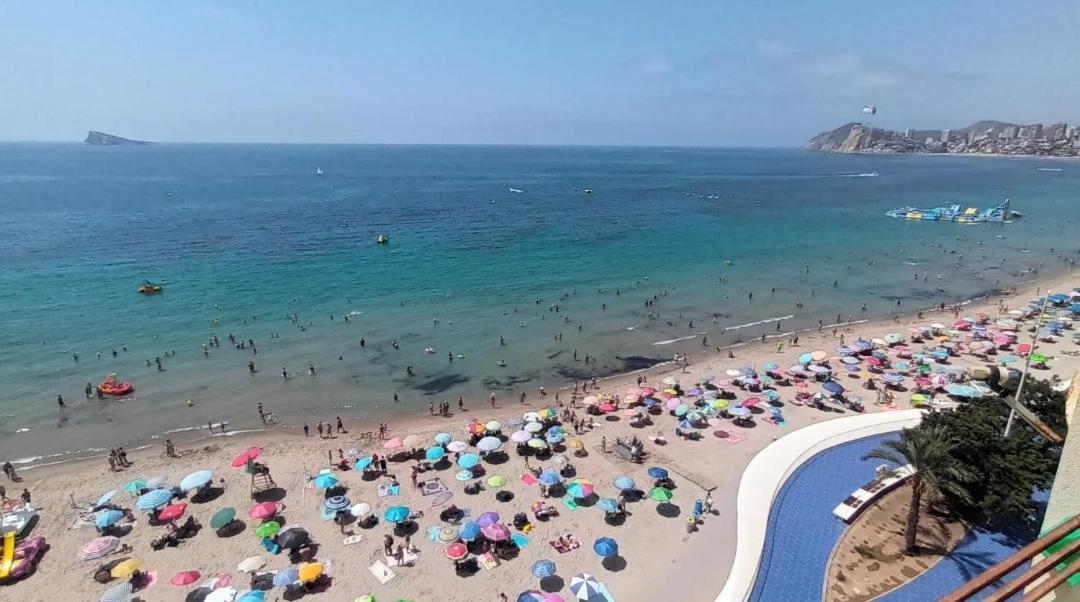 Apartamento Acapulco Luxe Piso 3 En 1A Linea Playa Poniente Benidorm Top Vistas Al Mar Espectaculares Y De Luxe Con Acceso A Piscina Y Garaje Privado Exterior foto