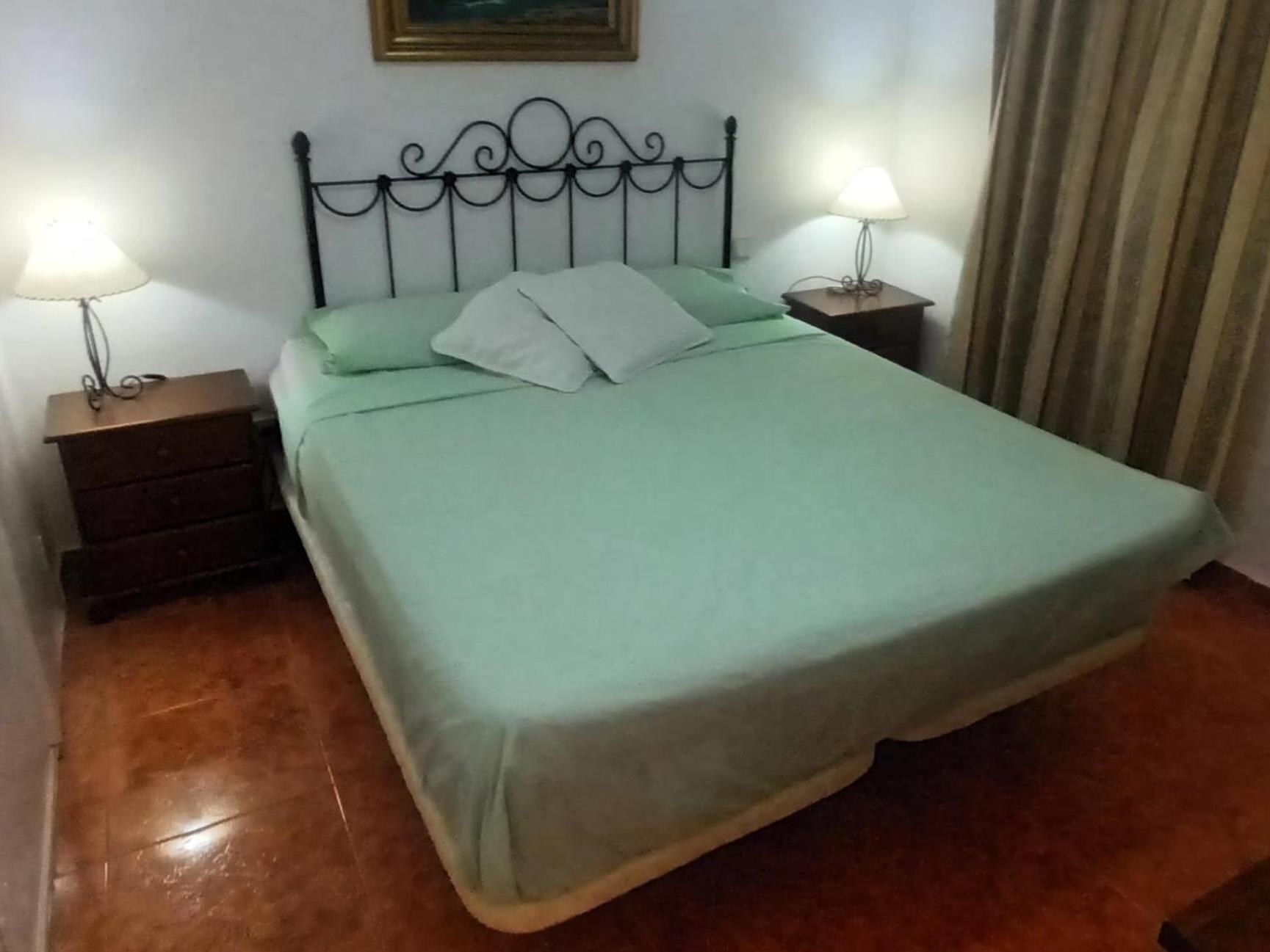 Apartamento Acapulco Luxe Piso 3 En 1A Linea Playa Poniente Benidorm Top Vistas Al Mar Espectaculares Y De Luxe Con Acceso A Piscina Y Garaje Privado Exterior foto